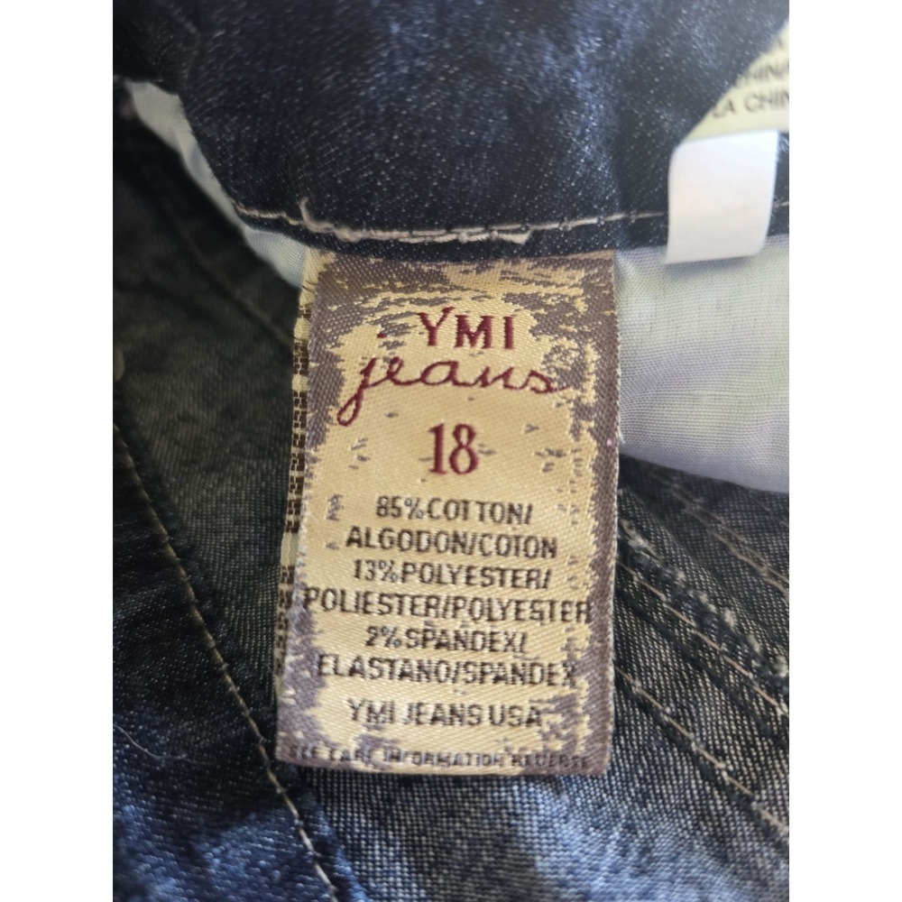 YMI Jeans Womens 18 Dark Wash Cut Off Denim Shorts Thick Stitch Frayed Stretch - Picture 3 of 8